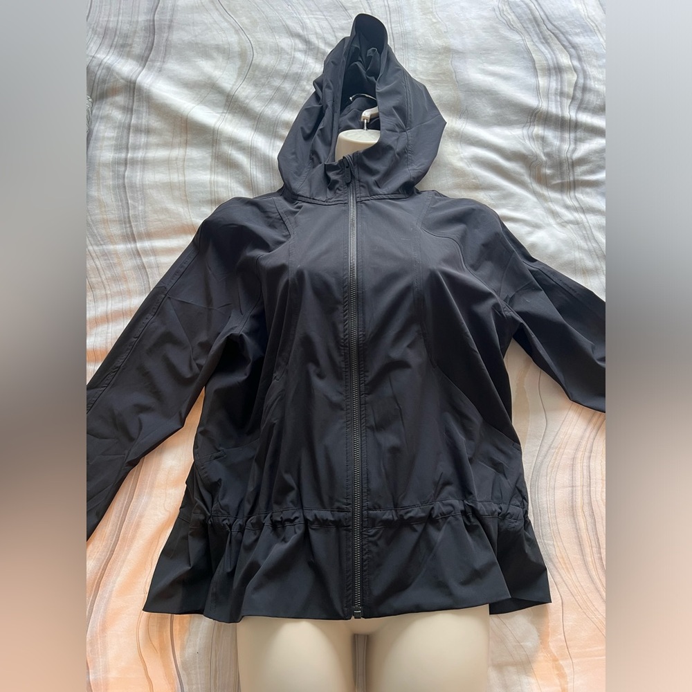 Lululemon waterproof rain jacket